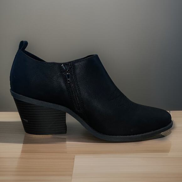 SOLD - Picture 1 of 9